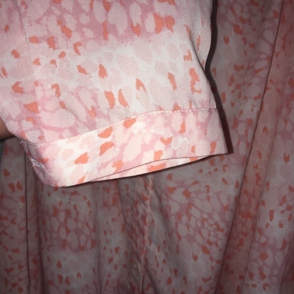 Jaclyn Smith Pink Dot Button Down - Picture 3 of 5